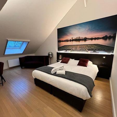 Burgemeesterhuys Beringen Bagian luar foto